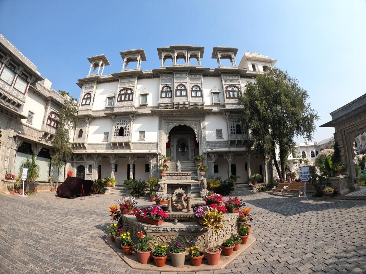 Hotel Amet Haveli - A Heritage 4*